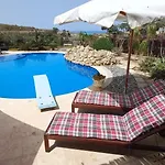 Holiday home Dar Ta' Xmun - Idyllic With Pool, Garden, Seaview & Sunset *