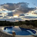 Dar Ta' Xmun - Idyllic With Pool, Garden, Seaview & Sunset